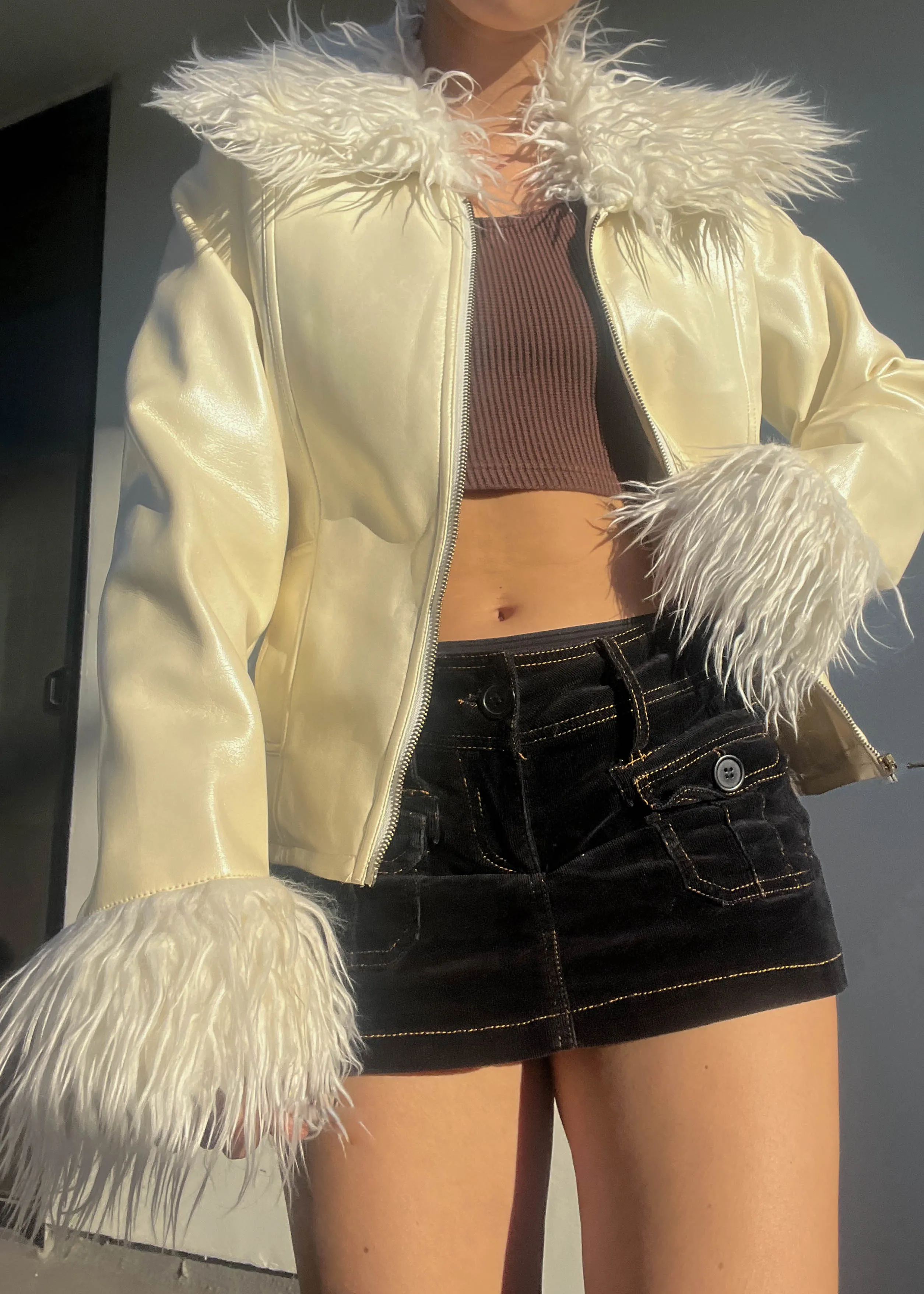 Early 2000's Fluffy Fur Trim Jacket (M)