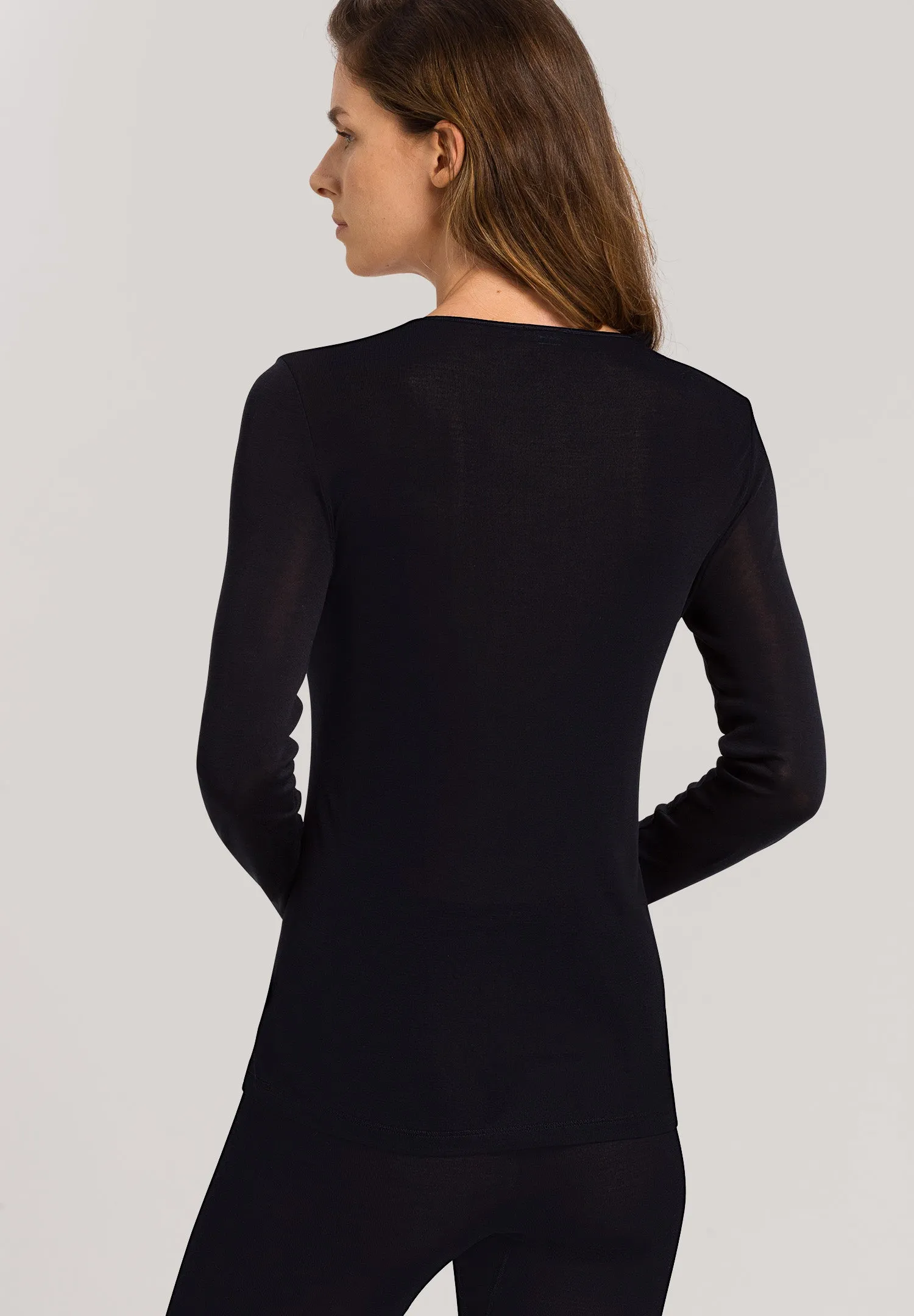 Pure Silk Fitted Silk Top | Black 71719-019